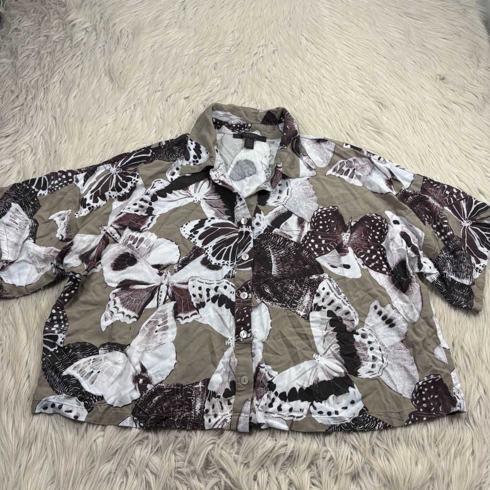 Midnight Bakery Women's XL Moth Print Crop Boxy Button Front Shirt Goth Whimsy‎